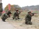 Гощават старозагорски ученици с боб след стрелби с военни оръжия