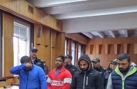 Съдът остави зад решетките четиримата биячи от Раднево