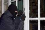 Задигнаха пари и злато от три жилища в Старозагорско