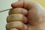 Издърпаха златния ланец от врата на 76-годишна старозагорка