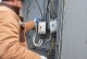 Старозагорец установи, че съседът му се е прикачил към неговия електромер