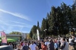 Над 470 ретро автомобила и хиляди гости превърнаха парк „Артилерийски“ в сцена на автомобилната история