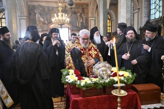 Стотици посрещнаха честната глава на Св. Климент Охридски в Стара Загора
