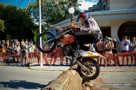 Стара Загора: Снимки: Six days Crazy Job 2013 - пролог - трета част