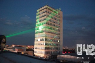 Дигиталното изкуство идва под липите