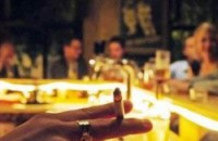 Трима с актове от РЗИ за неспазване забраната за тютюнопушене