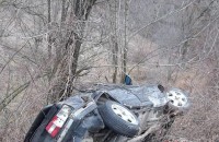 БМВ се преобърна на пътя Стара Загора-Казанлък