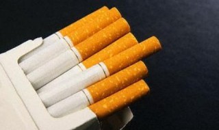 Хванаха дядо да къта контрабандни цигари