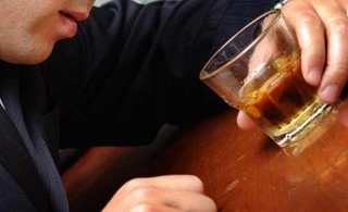 Спипаха 50-годишен пиян зад волана