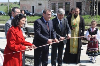 Министърът на транспорта откри модернизираната жп отсечка  Михайлово – Калояновец