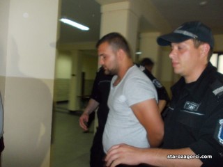 Братя Данаилови, които пребиха двама строзагорци с щанга остават зад решетките (допълнена)