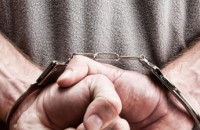 Заловиха младежите, обрали бензиностанция