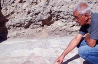 Реставрират уникална за България подова музайка