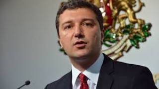 Драгомир Стойнев: Гласувах за национално съгласие