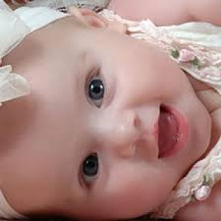 Първото бебе на Стара Загора е момиченце, казва се Айшин