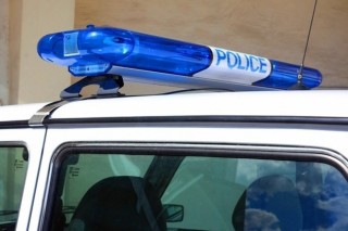 Заплашиха баба с джобно ножче и я обраха