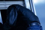 Задържаха четирима непълнолетни за кражби