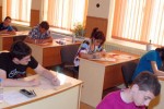 2741 седмокласници се борят за 1742 места в гимназиите