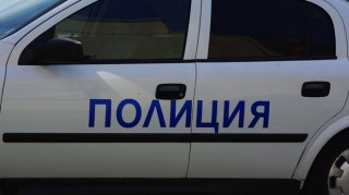 Кола се преобърна на АМ Тракия