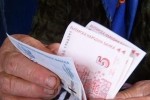 Баба даде 1350 за гуми за комбайн