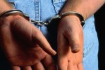 Задържа за 72 часа мъж обрал продавач-консултант
