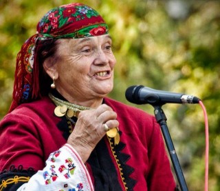 Днес Валя Балканска пее в Стара Загора