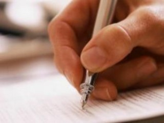 Звезди от шоубизнеса, лекари и адвокати с неплатени данъци