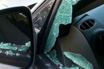 Задържаха старозагорец разбил стъкло на Голф