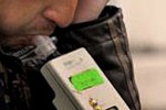 Мъж предложил подкуп на полицаи , за да не пишат глоба на пияния водач