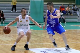 Отличен старт за Берое и в първенството
