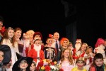 Ученици от VІ ОУ Свети Никола изиграха  “Новогодишна история в приказното царство“