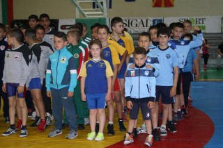 Откриха традиционния детски турнир по свободна борба Станчо Колев