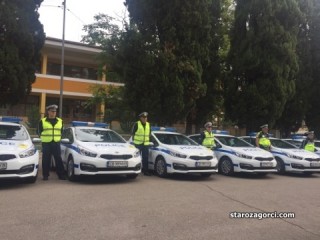 Стара Загора: Осветиха 13 нови патрулки за нуждите на полицията в Старозагорско