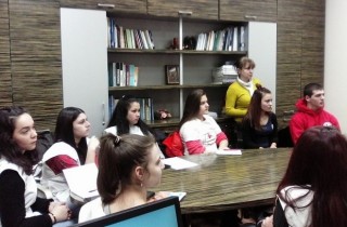 Обучават старозагорски младежи  „Заедно срещу антициганизма в България” 