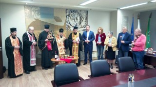 Митрополит Киприан отслужи  молебен за успехи в община Стара Загора
