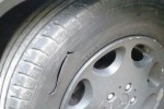Потрошиха и нарязаха гумите на поредните коли в Стара Загора