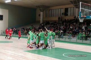 БК Берое разби Черно море у дома, баскетдамите също с изразителен успех