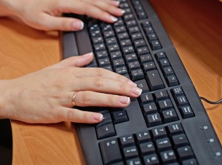 Анкетират 222 домакинства в Старозагорско за използването на интернет