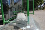 Вандали потрошиха автобусна спирка в Стара Загора