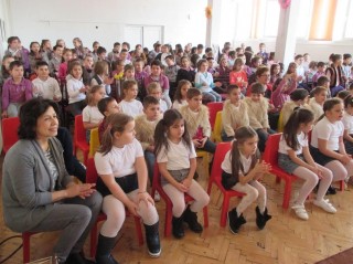 Шесто основно училище „Свети Никола“ в Стара Загора чества днес своята  177-ма годишнина