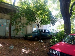20 автомобила са принудително премахнати от паркинги и  междублокови пространства в Стара Загора