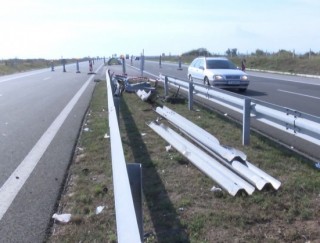 Подменят мантинелата в участък от АМ Тракия в Старозагорско