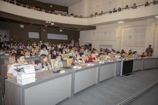Майсторски класове създават в Академията по математика в Стара Загора