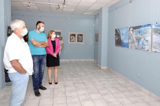Откриха изложба „Рисунка и малка пластика“ на млади старозагорски творци