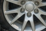 Задържаха 32-годишен, напукал гумите на два автомобила в Стара Загора