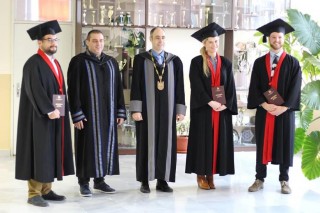 26 чуждестранни студенти завършиха „Ветеринарна медицина“ на английски език в Тракийски университет