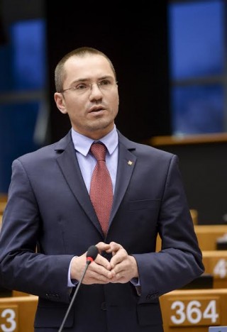 Ангел Джамбазки: Повишаването на доходите на българите е приоритет №1 за ВМРО
