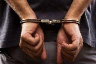 Оставиха за постоянно в ареста двамата служители на фирма за бързи кредити, обвинени в отвличане и грабеж