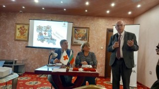 Адвокат Деница Манолова е новият областен председател на БЧК